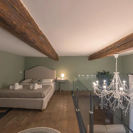 Lägenhet Sant Ambrogio Pepper *